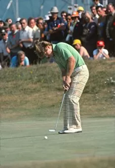Images Dated 13th May 2009: Tom Watson putts on the final day of the 1977 Open Championship