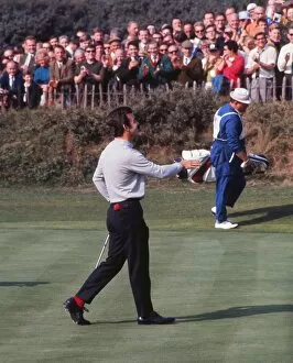 1969 Ryder Cup Collection: Tony Jacklin at the 1969 Ryder Cup