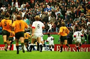 Images Dated 24th January 2013: Tony Underwood scores his break-away try against Australia in the quarter-final of the 1995 World