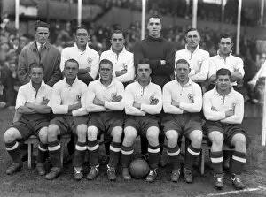 Images Dated 11th February 2011: Tottenham Hotspur - 1933 / 34