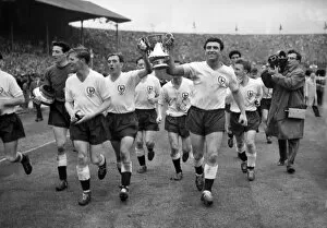 1961 FA Cup Final - Tottenham Hotspur 2 Leicester City 0 Collection: Tottenham Hotspur - 1961 FA Cup Winners