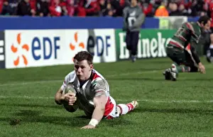 Heineken Cup Prints: Ulsters Craig Gilroy scores against Leicester in the 2011 Heineken Cup