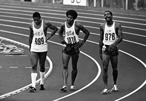 1972 Munich Olympics Collection: USAs 1972 Olympics 400m runners (left to right) Vince Matthews, John Smith, and Wayne Collett