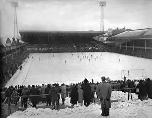 Snow Collection: Villa Park in the snow in 1963