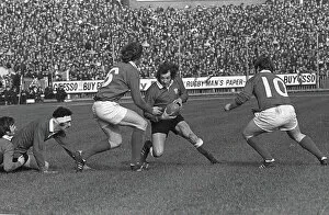 Images Dated 17th April 2007: Wales Gareth Edwards - 1973 Five Nations