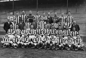 Images Dated 14th August 2014: West Bromwich Albion - 1930 / 31