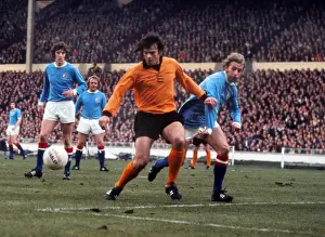 Wolves Prints: Wolves Frank Munro and Man Citys Denis Law - 1974 League Cup Final