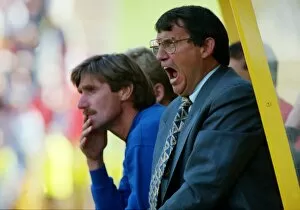 Images Dated 3rd January 2012: Wolves manager Graham Taylor shouts at his players in 1994